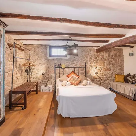 La Casuna De La 乡村民宿 *