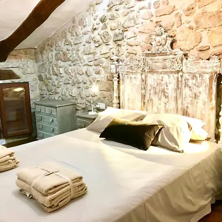 La Casuna De La 乡村民宿 *